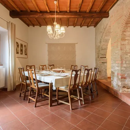 Villa Volpaia By Mmega SantʼAppiano